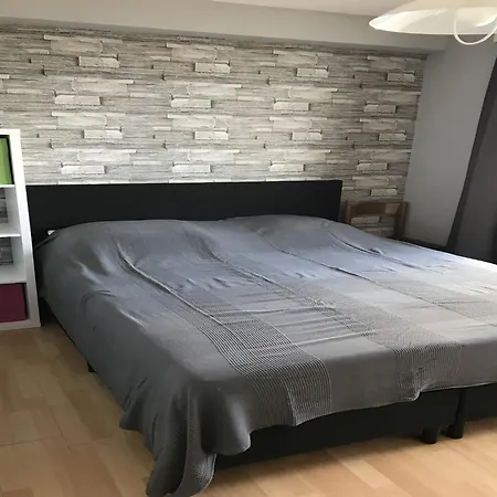 By Zeedijk With Spacious Terrace, Cleaning Included *